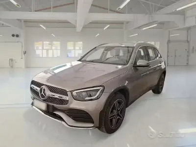 Usata Mercedes GLC220 Premium 194 CV (142 kW) 2020 Grigio SUV