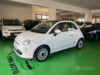 Usata Fiat 500 Lounge 69 CV (50 kW) 2010 Bianco Utilitaria