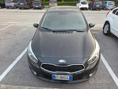 Usata Kia Ceed 2013 Nero Utilitaria