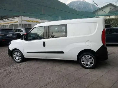Usata Fiat Doblò 105 CV (77 kW) 2019 Bianco Monovolume