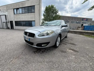 Occasion Fiat Croma Active 120 ch (88 kW) 2008 Gris Break