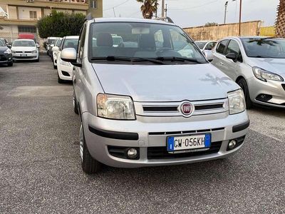 Usata Fiat Panda Dynamic 77 CV (56 kW) 2010 Argento Utilitaria