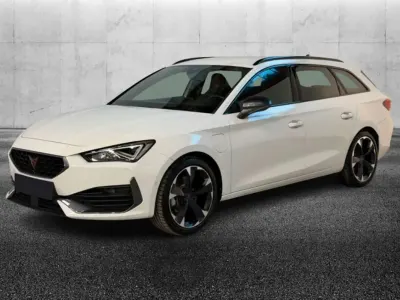 Usata Cupra Leon 204 CV (150 kW) 2022 Bianco Berlina