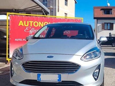 Begagnad Ford Fiesta Titanium 75 HK (55 kW) 2021 Grå Halvkombi