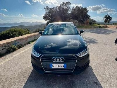Usata Audi A1 Sportback 125 CV (91 kW) 2018 Nero Utilitaria