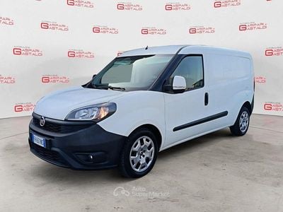 Usata Fiat Doblò 105 CV (77 kW) 2018 Bianco Monovolume