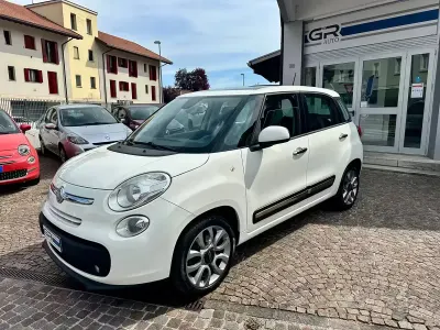 Usata Fiat 500L Lounge 95 CV (69 kW) 2014 Bianco Monovolume