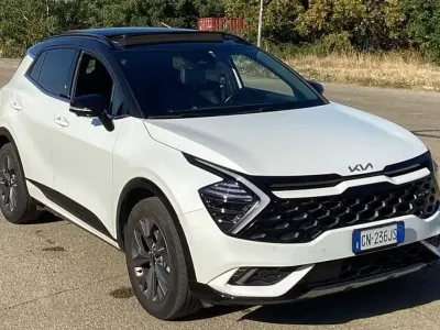 Usata Kia Sportage GT-Line 179 CV (131 kW) 2023 Bianco SUV