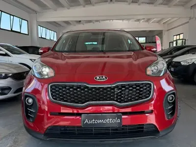Usata Kia Sportage 115 CV (84 kW) 2016 Rosso SUV