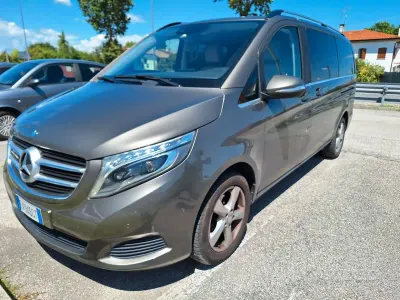 Usata Mercedes V220