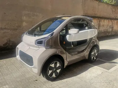 Usata XEV Yoyo 2023 Marrone Utilitaria