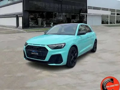 Usata Audi A1 Sportback S-Line 116 CV (85 kW) 2019 Wrap tiffany Utilitaria