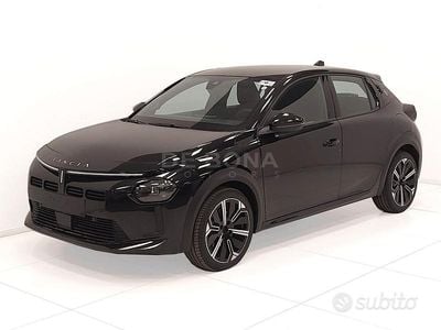 Nuova Lancia Ypsilon 110 CV (80 kW) 2025 Nero Utilitaria