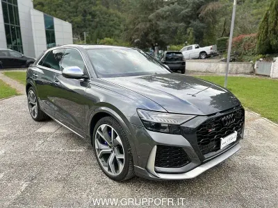 Usata Audi Q8 Comfort 600 CV (441 kW) 2020 Grigio SUV