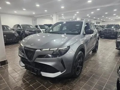 Usata Alfa Romeo GT Junior 135 CV (99 kW) 2025 Grigio SUV