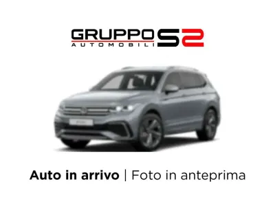 Usata VW Tiguan IQ Drive 200 CV (147 kW) 2023 Argento SUV