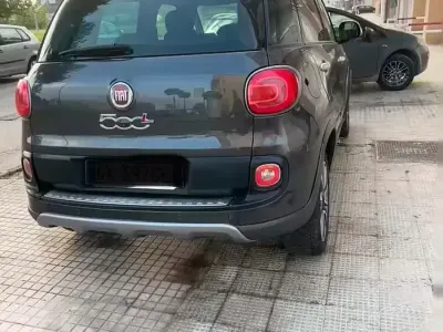 Usado Fiat 500L 105 CV (77 kW) 2015 Gris Monovolumen
