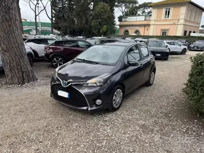 Usata Toyota Yaris Hybrid