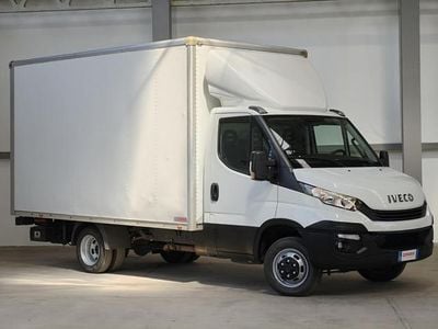 Usata Iveco Daily 136 CV (100 kW) 2019 Bianco Cabrio