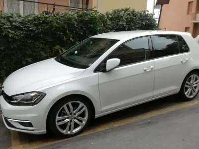 Usata VW Golf VII Sportline 116 CV (85 kW) 2017 Berlina