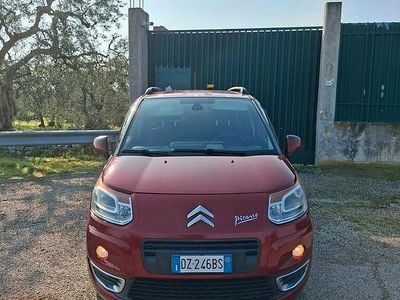 Usata Citroën C3 Picasso Exclusive 95 CV (69 kW) 2010 Rosso Monovolume