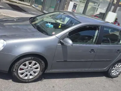 Usata VW Golf IV Sportline 105 CV (77 kW) 2006 Berlina