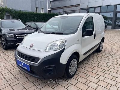Usata Fiat Fiorino 80 CV (58 kW) 2016 Bianco Monovolume
