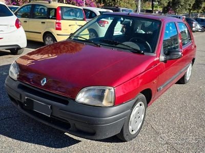 Usata Renault Clio 58 CV (42 kW) 1997 Rosso Utilitaria