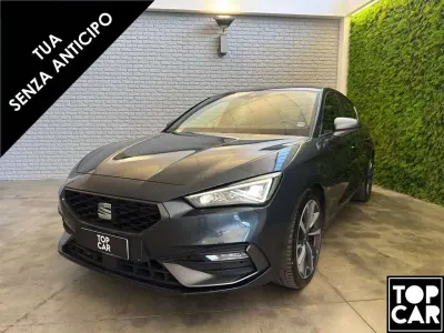 Usata Seat Leon FR 116 CV (85 kW) 2020 Grigio scuro metallizzato Berlina