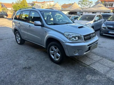 Gebraucht Toyota RAV4 Sol 116 PS (85 kW) 2004 Grau SUV