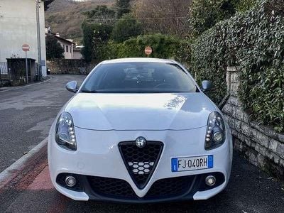 Usata Alfa Romeo Giulietta Distinctive 120 CV (88 kW) 2017 Berlina