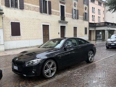 Usata BMW 420 Coupé Sport Line 184 CV (135 kW) 2013 Coupé
