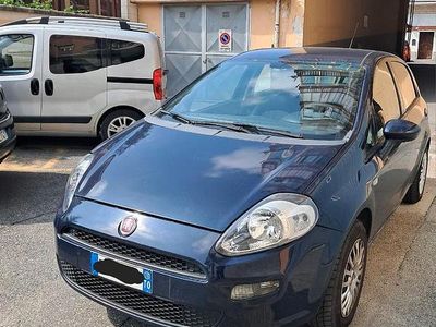 Usata Fiat Grande Punto 77 CV (56 kW) 2015 Blu/azzurro Utilitaria