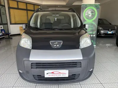 Usata Peugeot Bipper Outdoor 75 CV (55 kW) 2011 Nero Monovolume