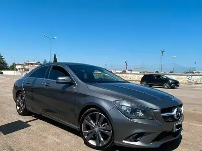 Usata Mercedes 220 177 CV (130 kW) 2014 Grigio Berlina