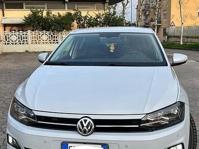 Usata VW Polo Highline 95 CV (69 kW) 2018 Grigio Utilitaria
