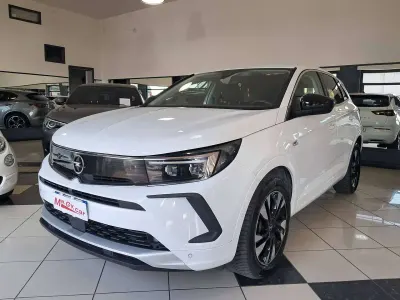 Usata Opel Grandland X Business Elegance 131 CV (96 kW) 2022 Bianco SUV