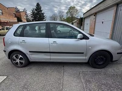Occasion VW Polo 64 ch (47 kW) 2004 Gris Citadine