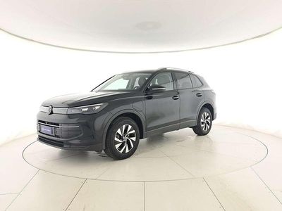 Usata VW Tiguan Edition 204 CV (150 kW) 2025 Grenadill black metallizzato SUV