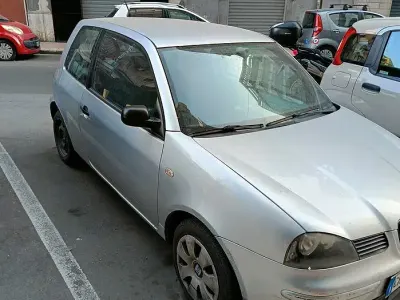 Usata Seat Arosa 50 CV (36 kW) 2004 Grigio Utilitaria