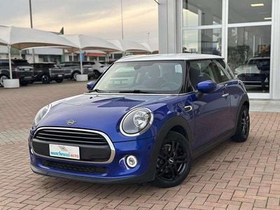 Usata Mini ONE 75 CV (55 kW) 2019 Blu/azzurro Utilitaria