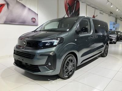 Nuova Opel Zafira Life Business Edition 177 CV (130 kW) 2026 Gray Monovolume