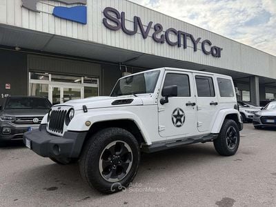 Usata Jeep Wrangler Sahara 200 CV (147 kW) 2011 Bianco SUV