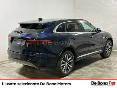 Usata Jaguar F-Pace R-Dynamic 163 CV (119 kW) 2025 Portofino blue SUV