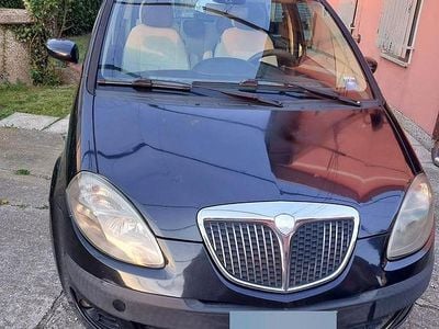 Usata Lancia Musa 95 CV (69 kW) 2005 Nero Monovolume