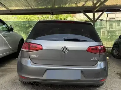 Begagnad VW Golf VII 122 HK (89 kW) 2013 Grå Sedan