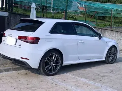 Usata Audi A3 Sport 204 CV (150 kW) 2017 Berlina