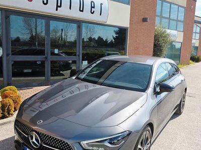 Usata Mercedes CLA180 Shooting Brake 116 CV (85 kW) 2024 Grigio Station wagon