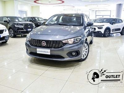Usata Fiat Tipo Pop 95 CV (69 kW) 2018 Grigio Berlina