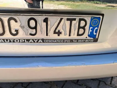 Usata Opel Zafira Club 94 CV (69 kW) 2007 Argento Monovolume